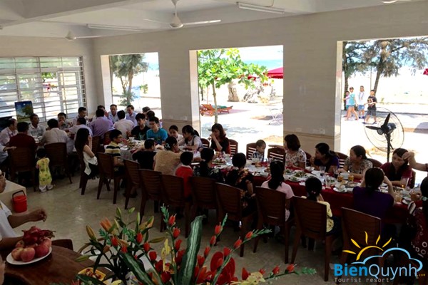 Dịch vụ ăn và đặt tiệc tại Xuân Đất Việt